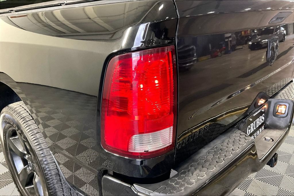 Used 2016 RAM 1500 Express w/ Black Ram 1500 Express Group RWD image 38