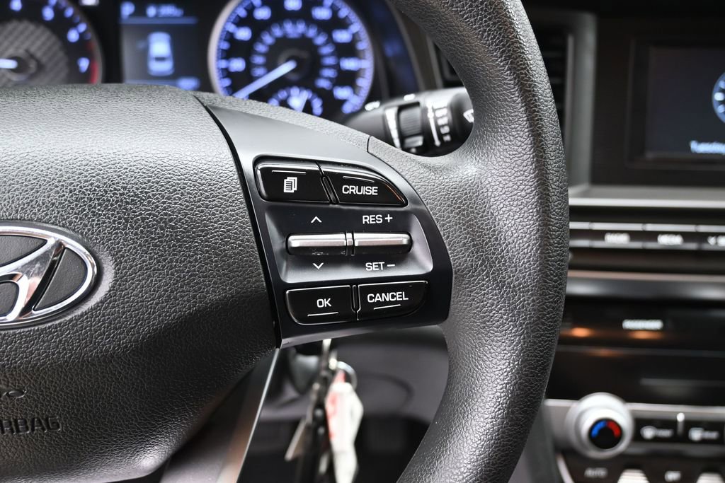Used 2020 Hyundai Elantra SE w/ Cargo Package (C1) FWD image 25