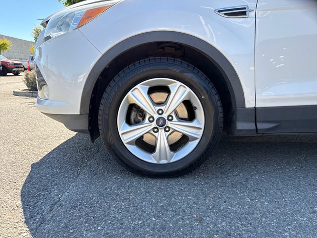 Used 2015 Ford Escape SE AWD/4WD image 26