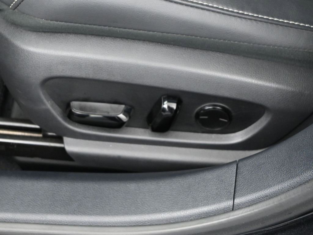 Used 2022 Lexus ES 350 F Sport w/ Accessory Package 2 image 11