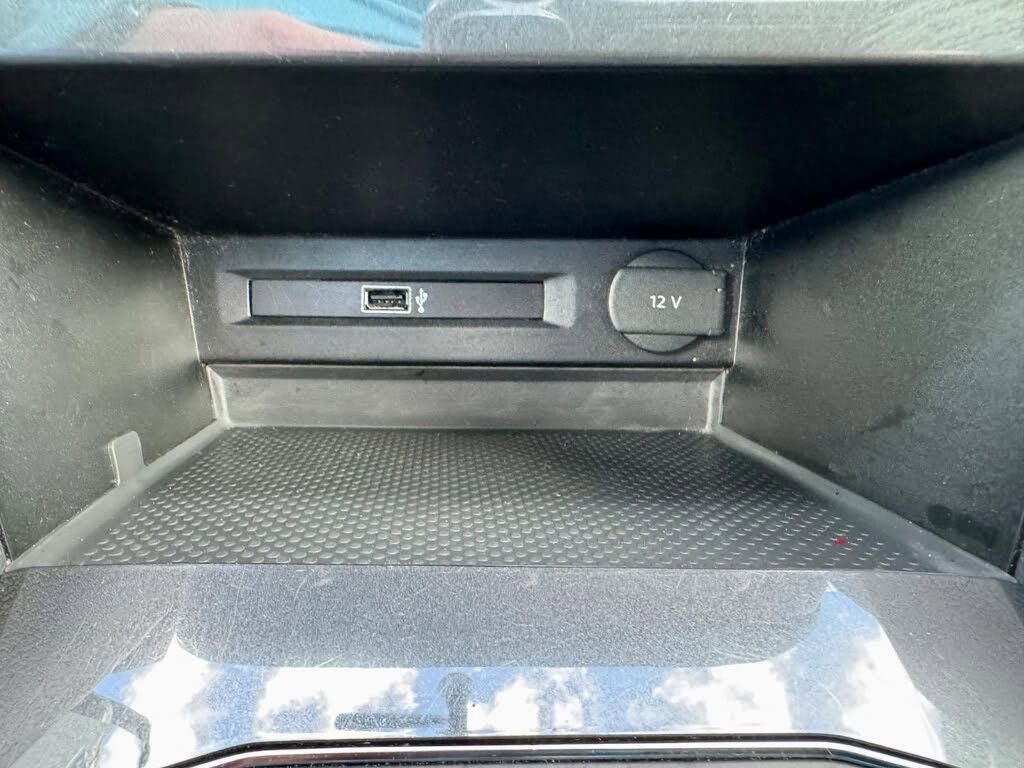 Used 2018 Volkswagen Tiguan S FWD image 18
