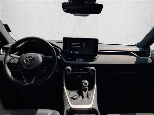 Used 2024 Toyota RAV4 XSE AWD/4WD image 21