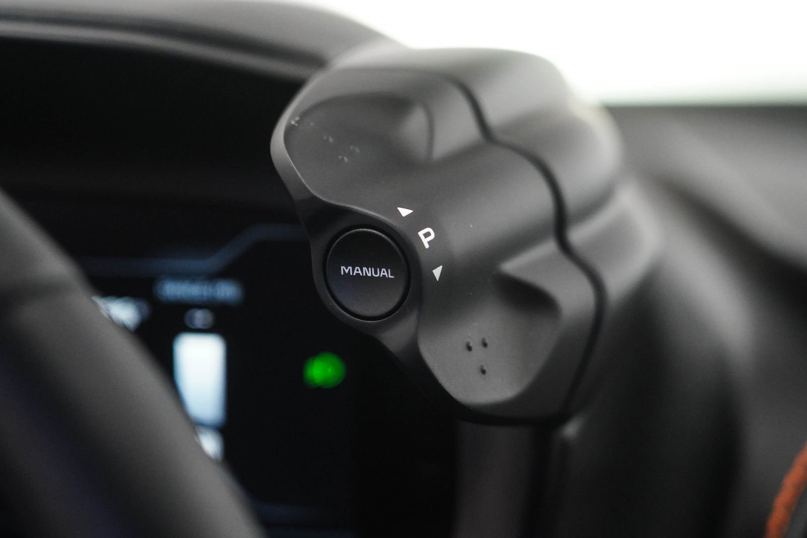 Used 2025 McLaren 750S Spider image 26