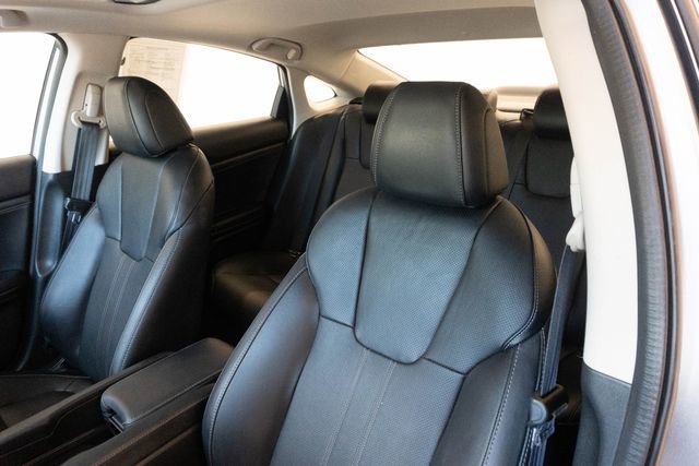 Used 2020 Honda Insight Touring image 16