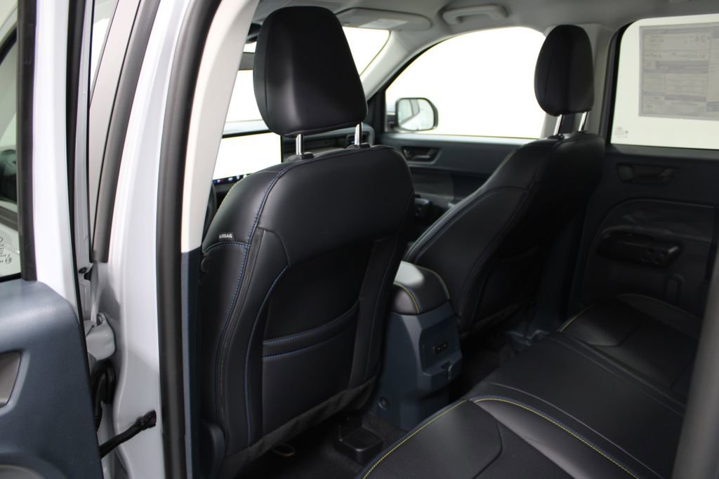 New 2026 Ford Maverick Lobo image 23