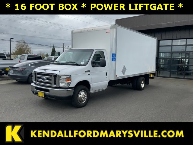 Used 2019 Ford E-450 and Econoline 450 Super Duty w/ Exterior Upgrade Package