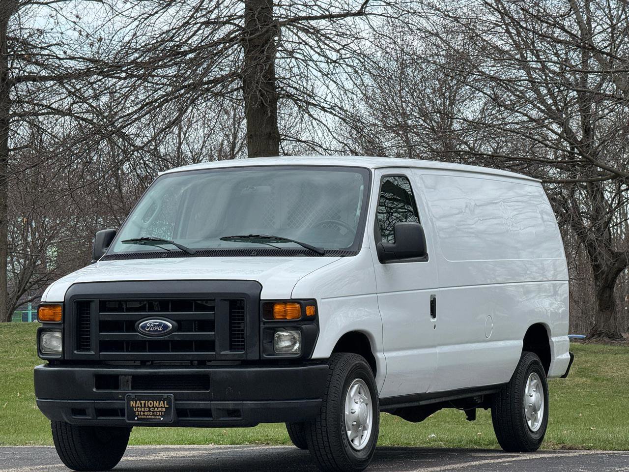 Used 2011 Ford E-250 and Econoline 250 w/ PWR Group image 4