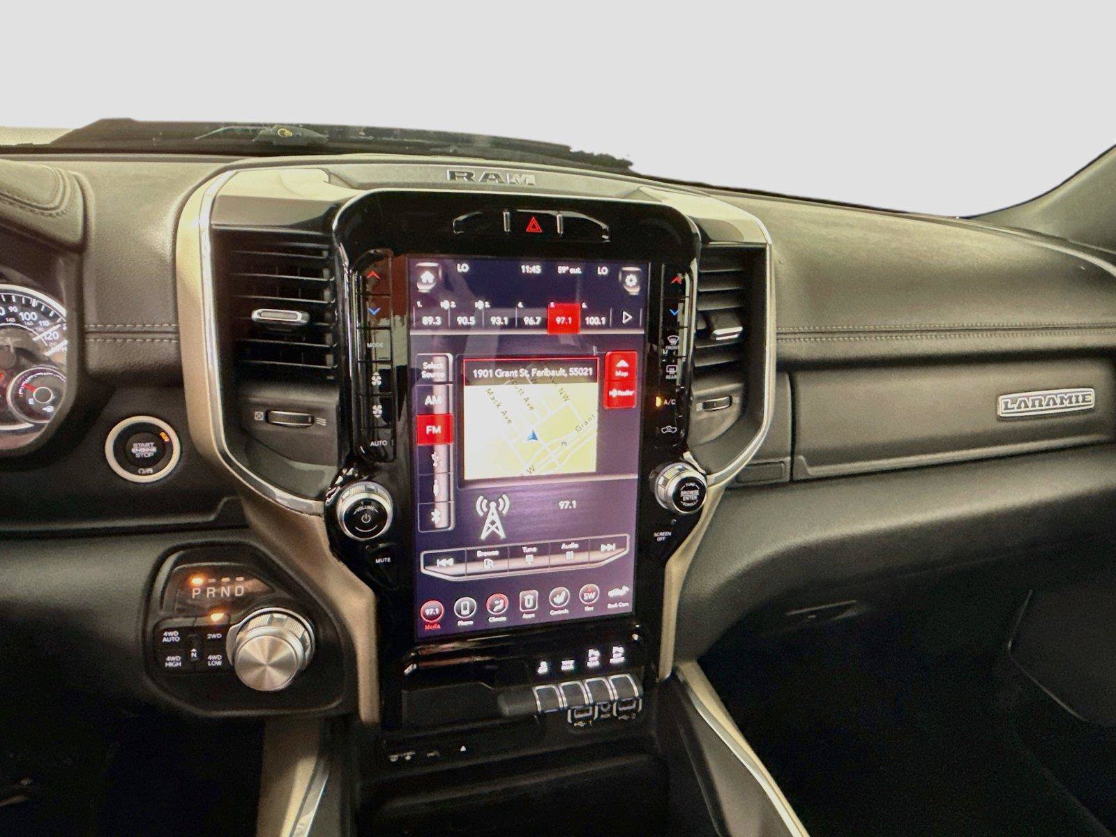 Used 2019 RAM 1500 Laramie AWD/4WD image 16