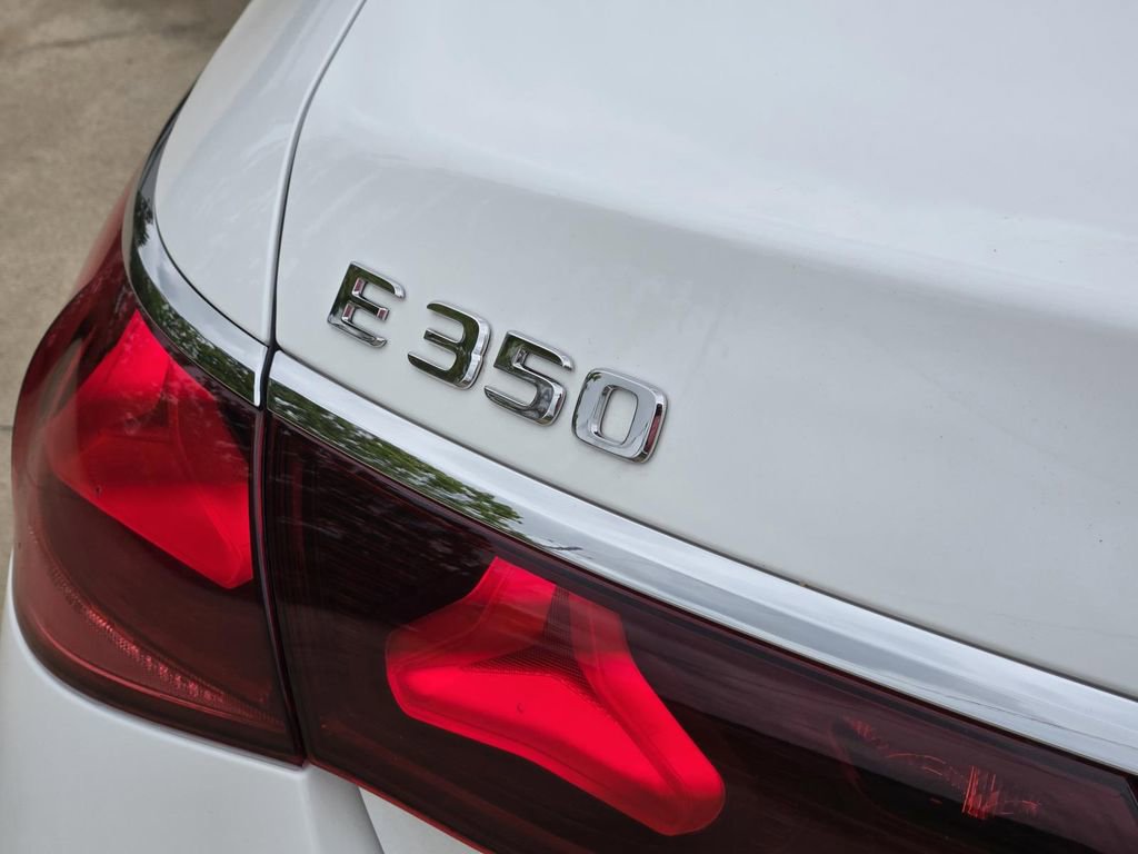 Used 2025 Mercedes-Benz E 350 Sedan image 7