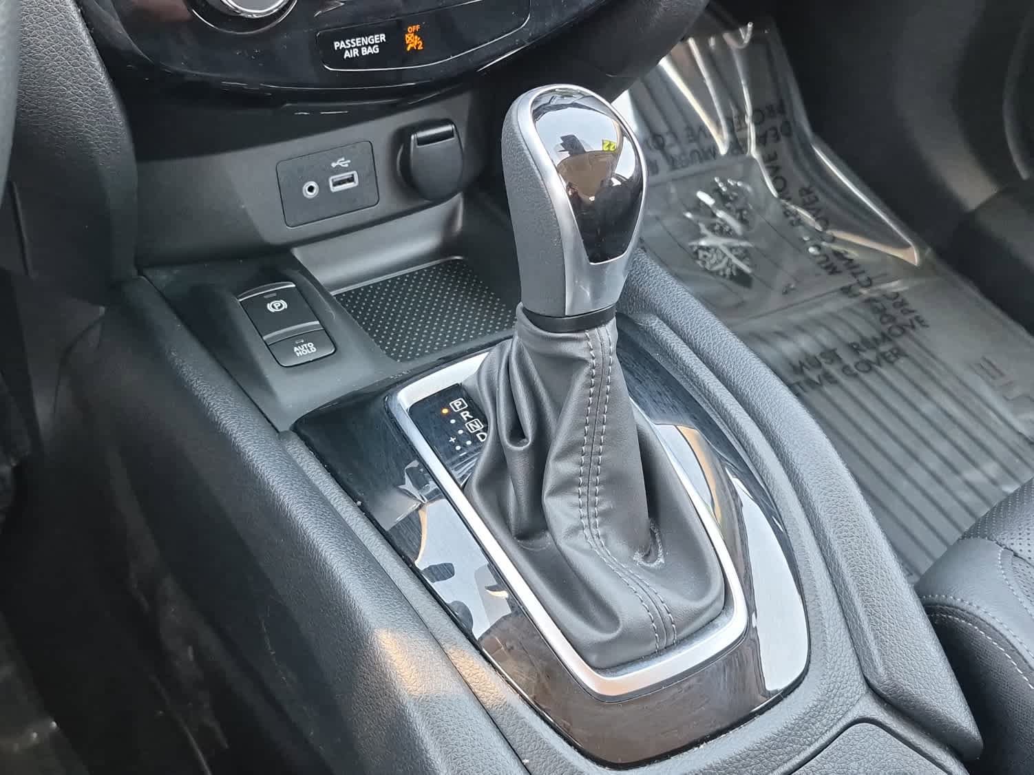 Used 2022 Nissan Rogue Sport SL AWD/4WD image 13