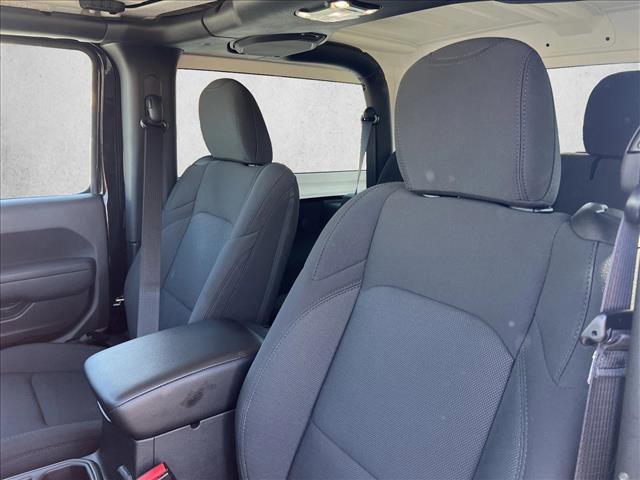 Used 2023 Jeep Wrangler Sport S image 16