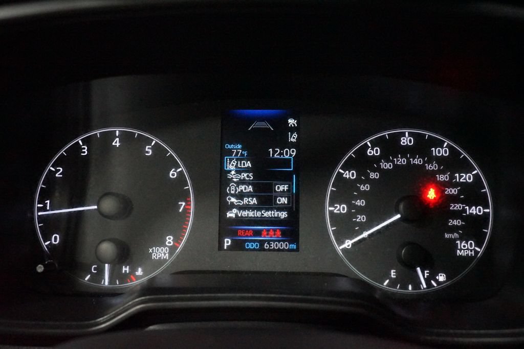 Certified 2024 Toyota Corolla LE FWD image 15