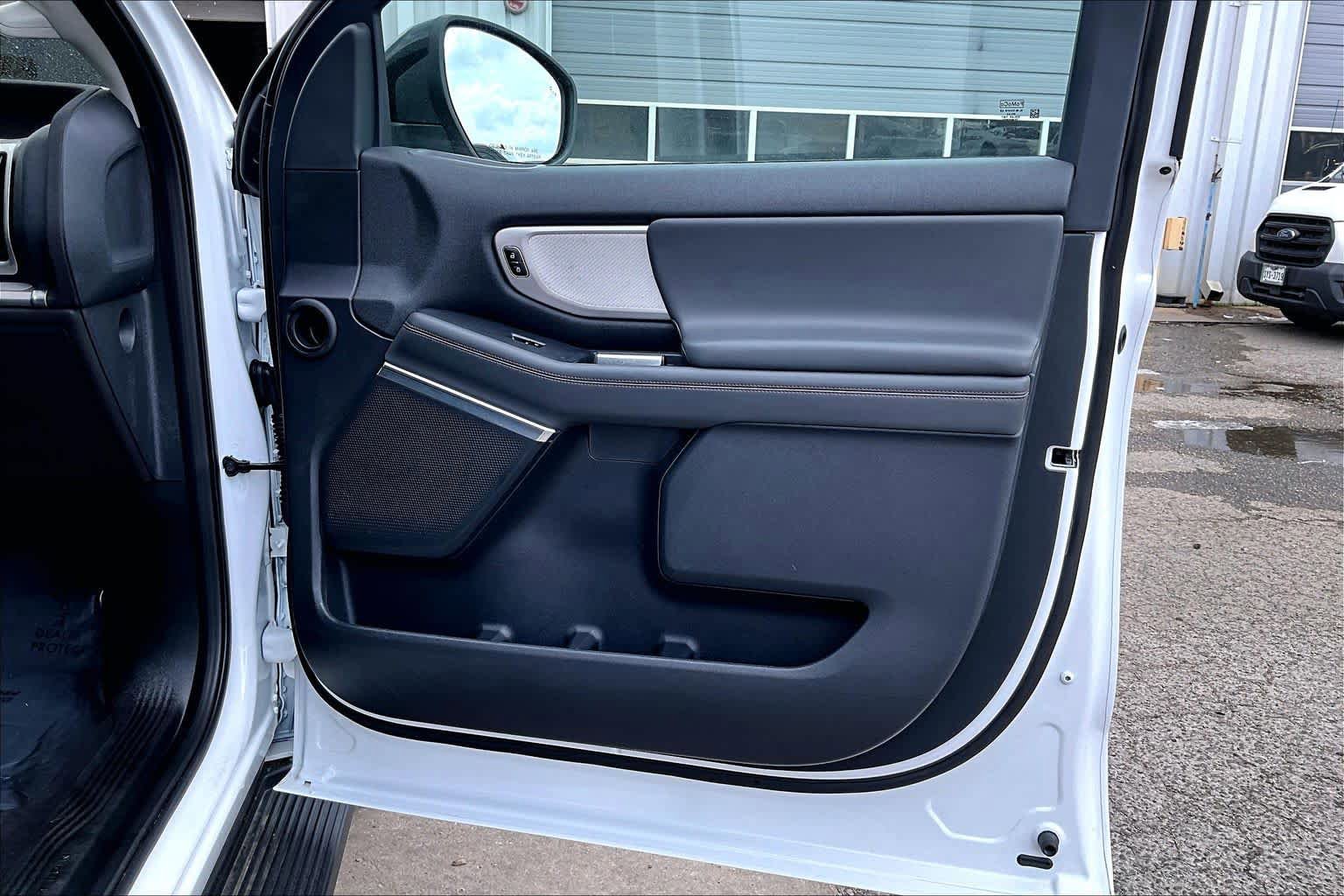 Certified 2025 Ford Expedition Max Active RWD image 23