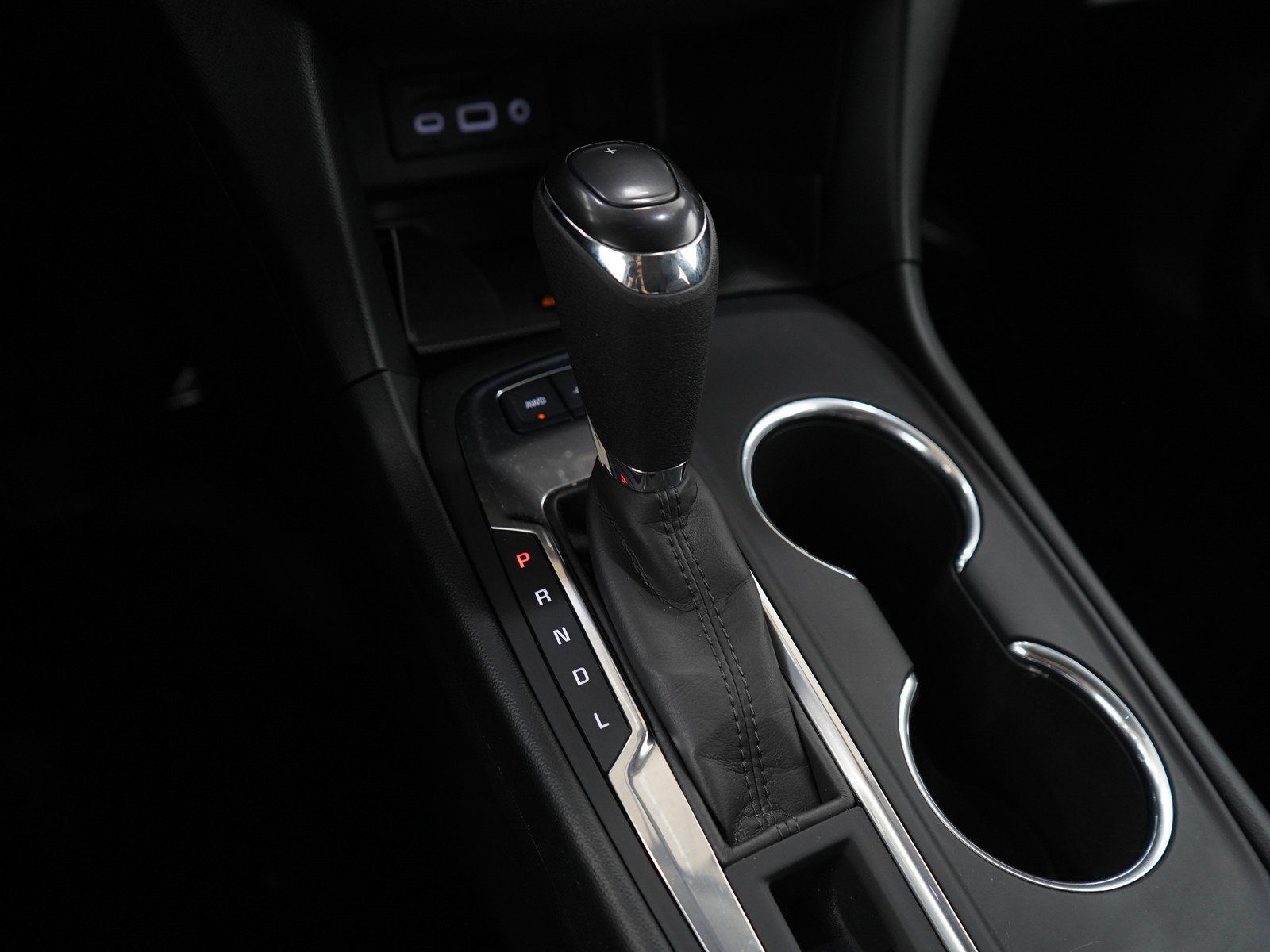 Used 2020 Chevrolet Equinox Premier w/ Premier Redline Edition image 24