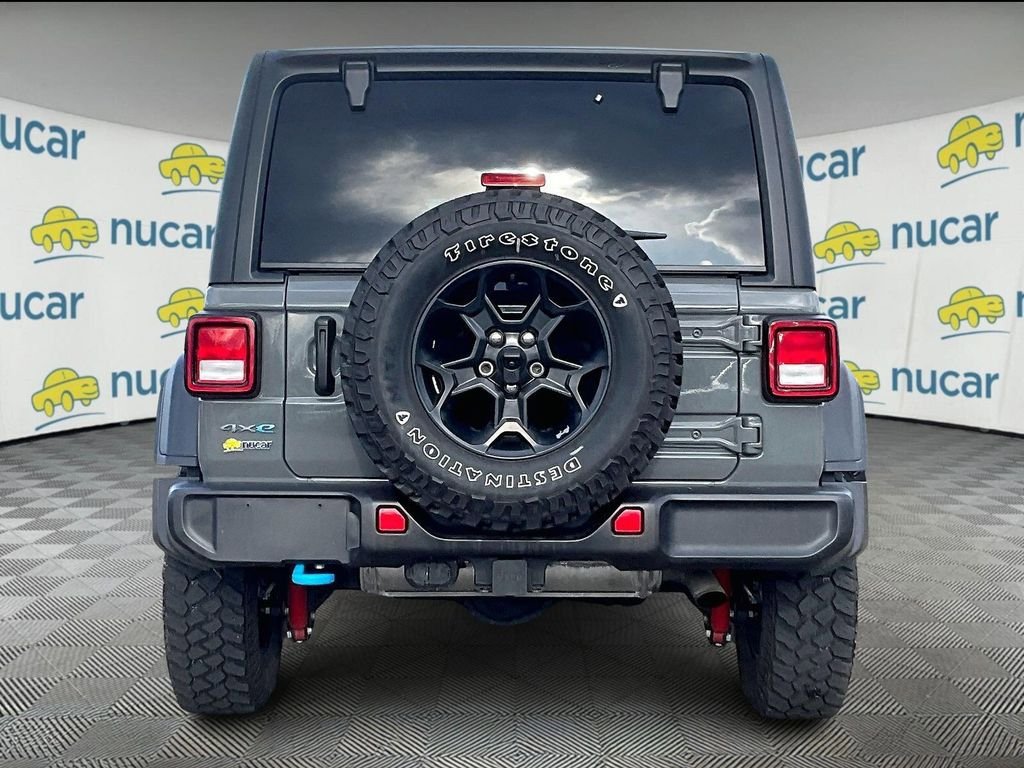 Used 2023 Jeep Wrangler Unlimited w/ Cold Weather Group AWD/4WD image 5