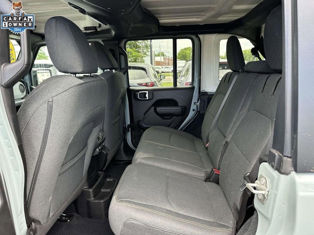 Used 2024 Jeep Wrangler Unlimited AWD/4WD image 10