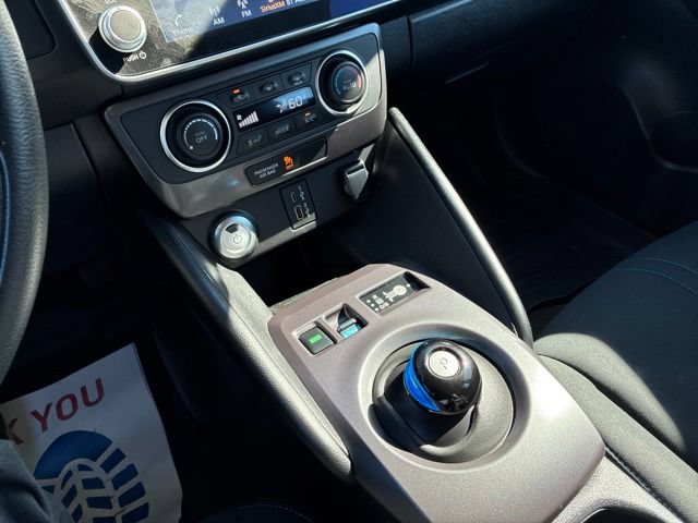 Certified 2025 Nissan Leaf S FWD image 39
