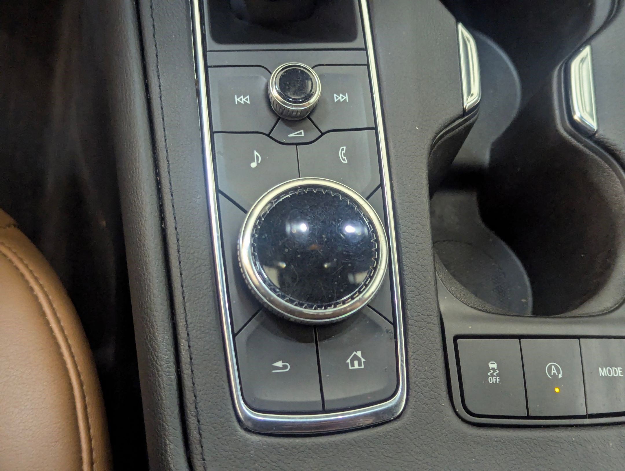 Used 2022 Cadillac XT4 Sport w/ Comfort Package image 28