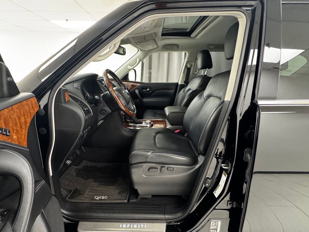Used 2019 INFINITI QX80 Luxe w/ Proassist Package image 10
