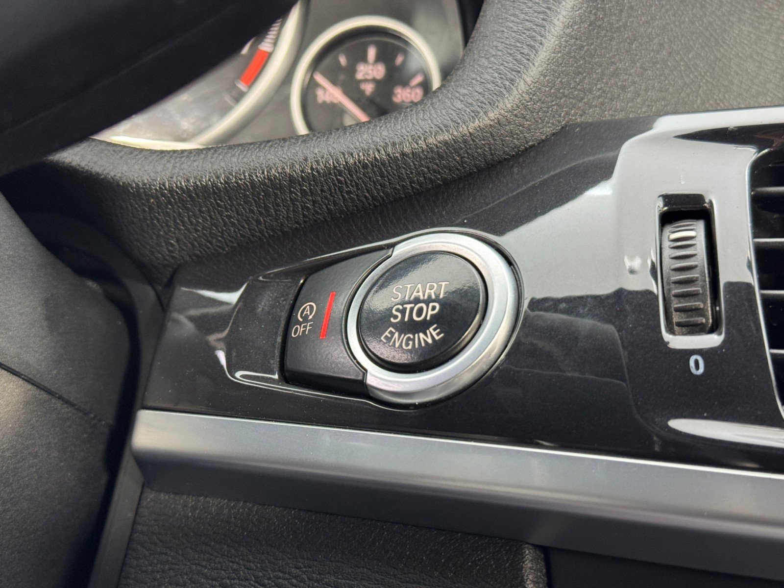 Used 2013 BMW X3 xDrive35i image 27