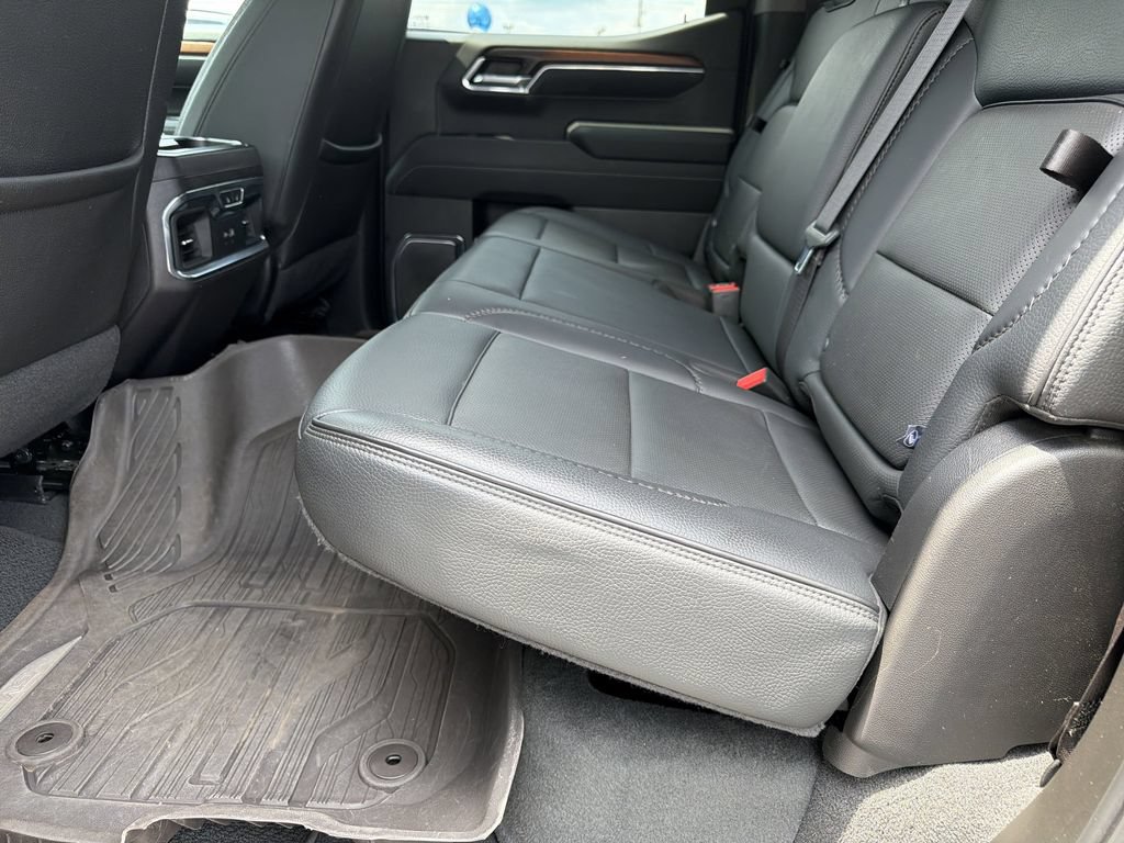 Used 2024 GMC Sierra 1500 Denali AWD/4WD image 18