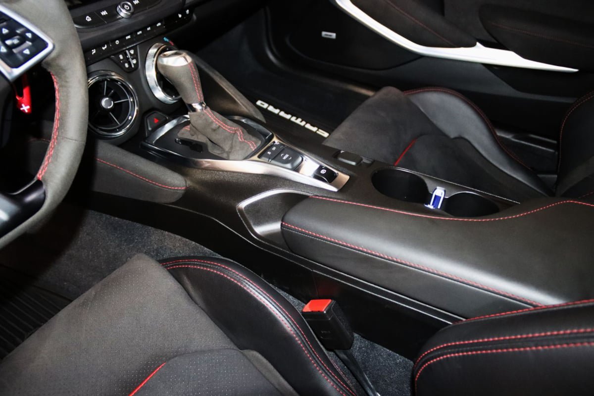 Used 2022 Chevrolet Camaro ZL1 RWD image 45
