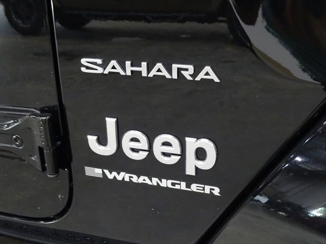 Used 2024 Jeep Wrangler Sahara image 40