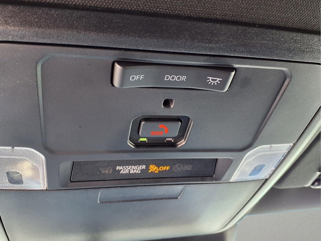 Used 2024 Toyota Tacoma TRD Sport AWD/4WD image 23