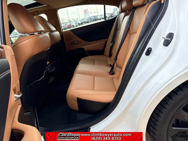 Used 2025 Lexus ES 350 w/ Premium Package FWD image 26