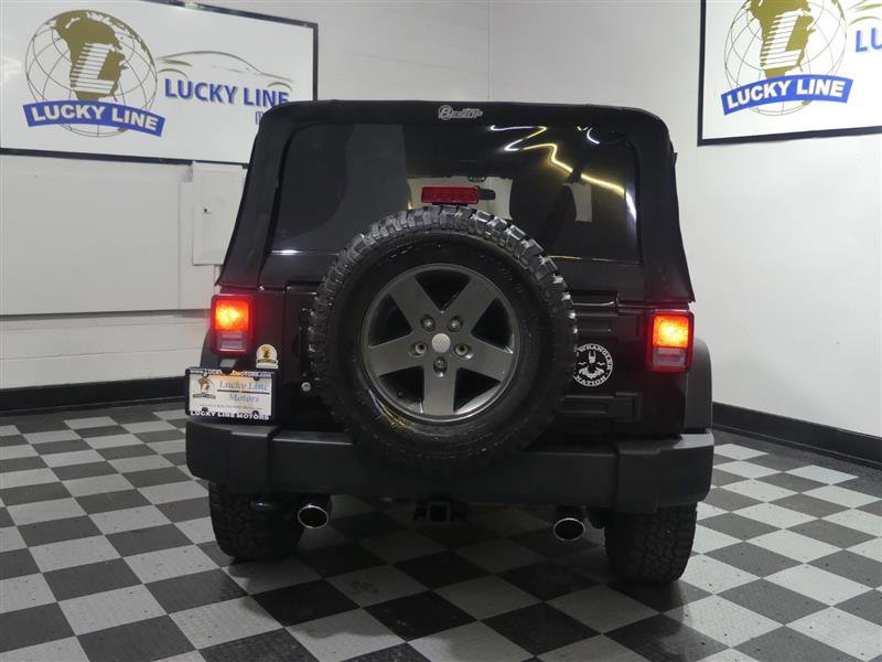 Used 2011 Jeep Wrangler Rubicon w/ Call of Duty Group image 8