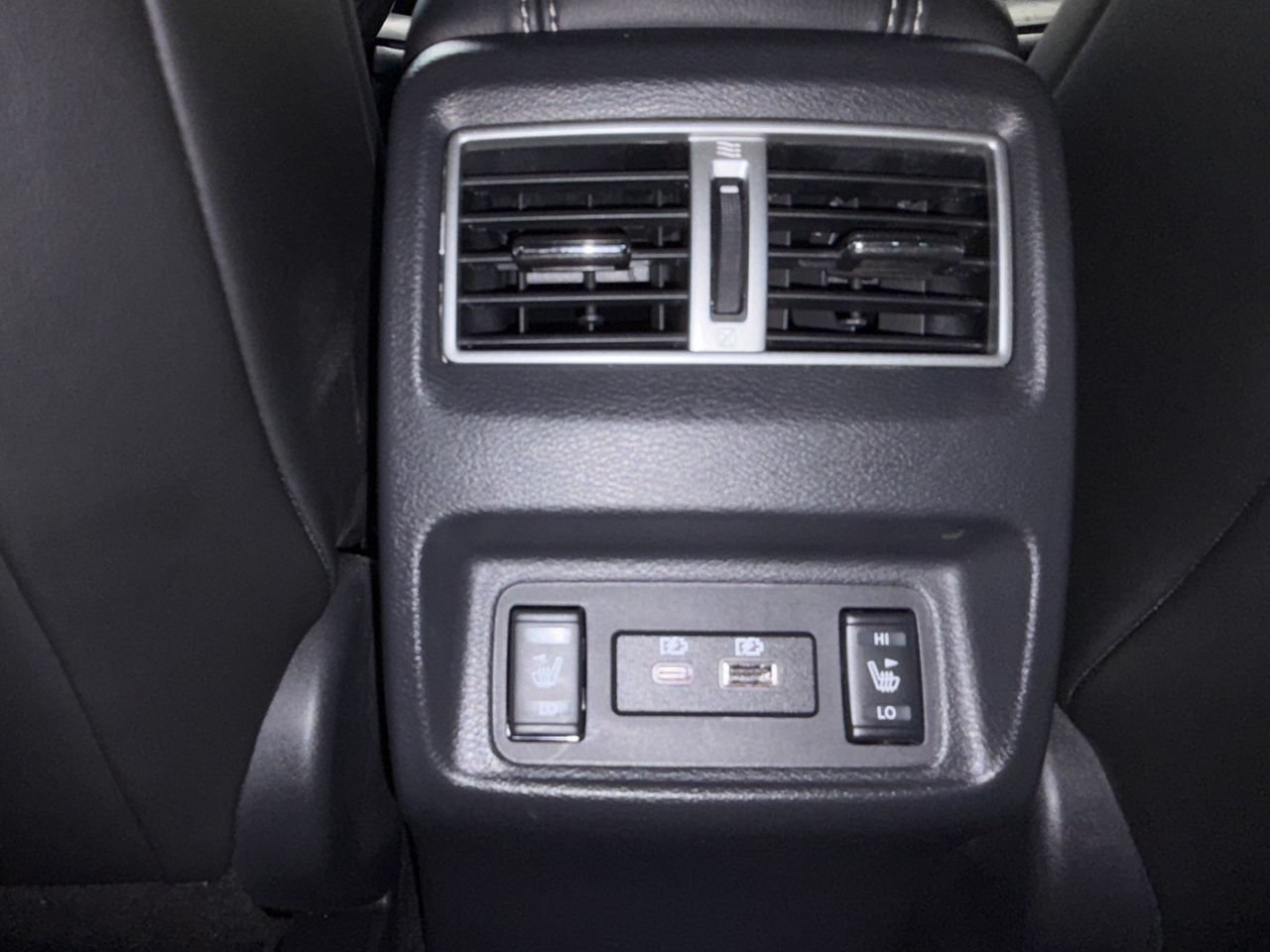 Used 2023 Nissan Maxima Platinum w/ Sport Mat Group FWD image 30