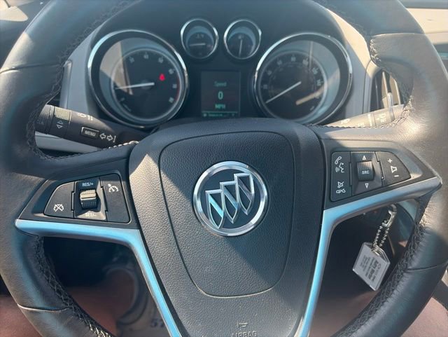 Used 2014 Buick Verano FWD image 21