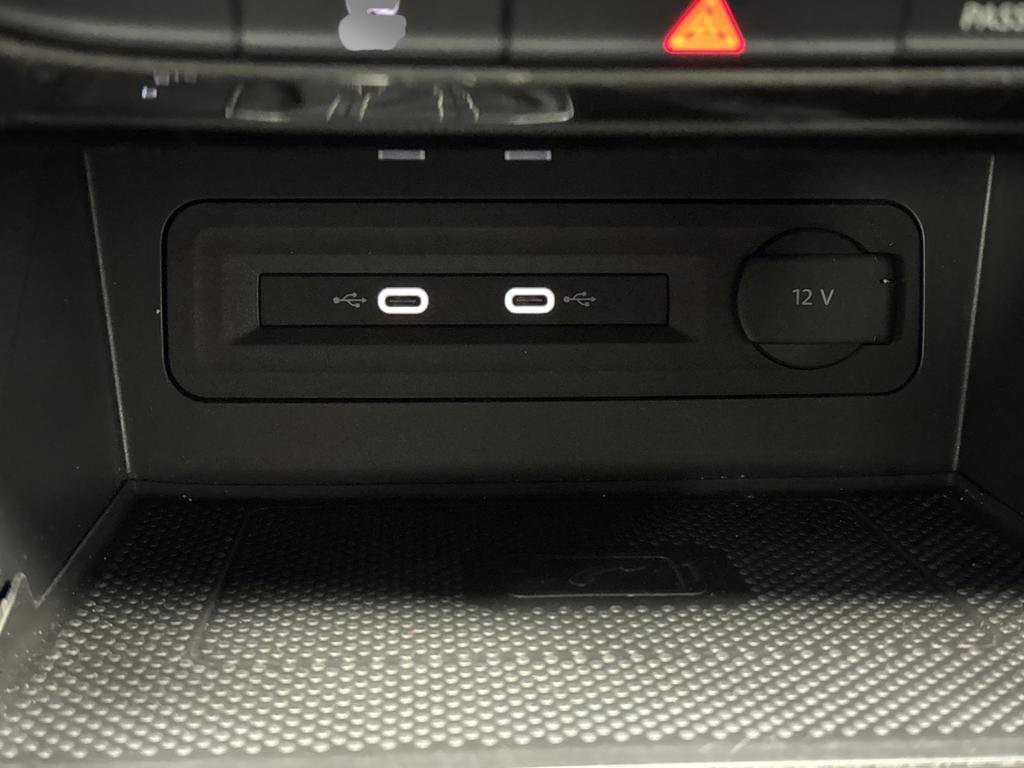 Used 2022 Volkswagen Atlas SE w/ Panoramic Sunroof Package image 23