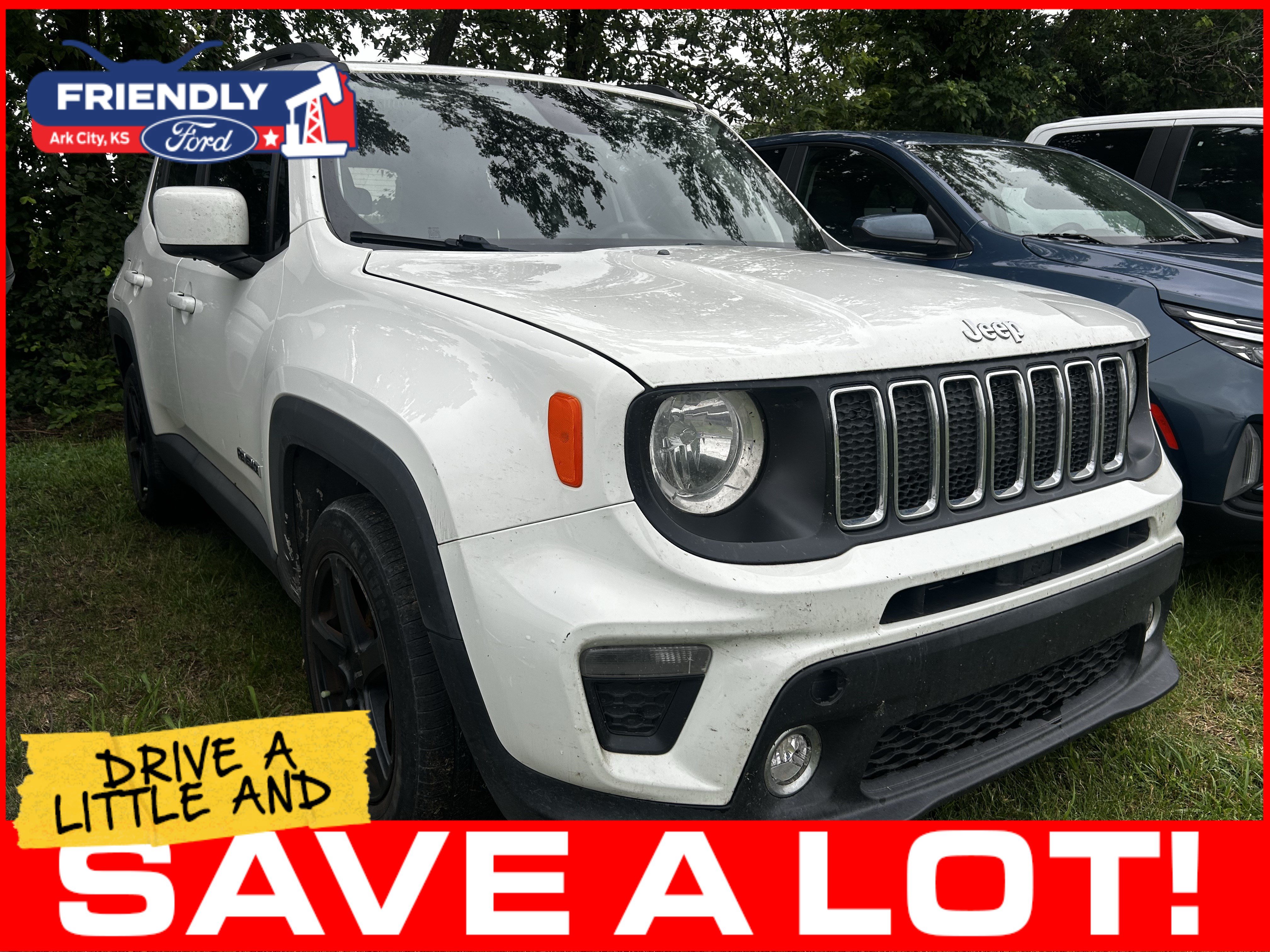 Used 2019 Jeep Renegade Latitude FWD image 3