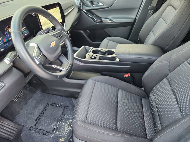 Used 2026 Chevrolet Equinox LT FWD image 4