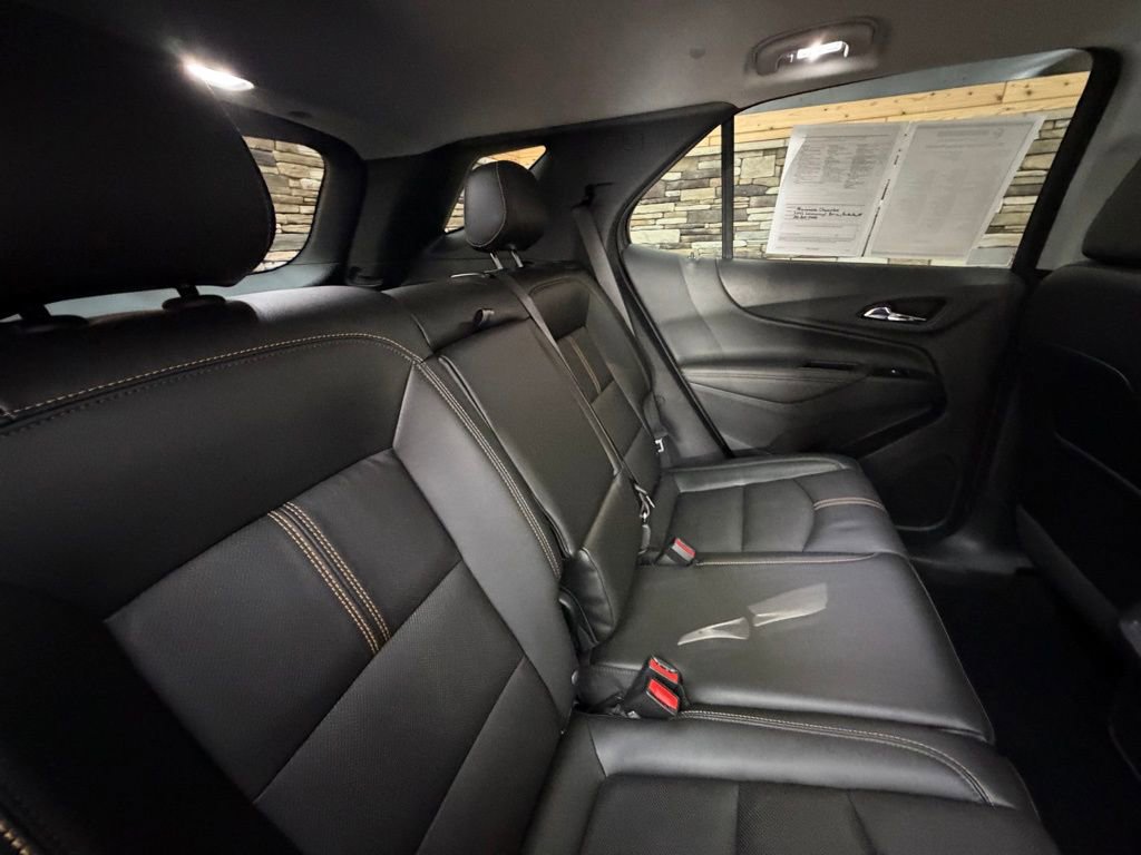 Used 2022 Chevrolet Equinox Premier AWD/4WD image 32