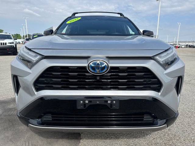 Used 2022 Toyota RAV4 XSE AWD/4WD image 11