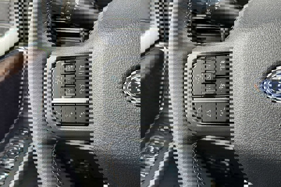 New 2026 Ford F250 Lariat w/ Black Appearance Package image 41