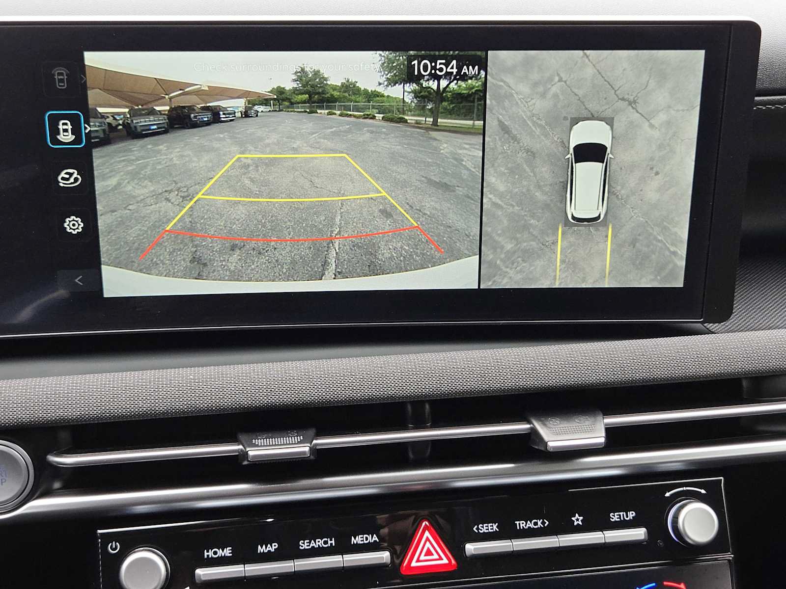 Certified 2025 Hyundai Tucson Limited FWD image 18