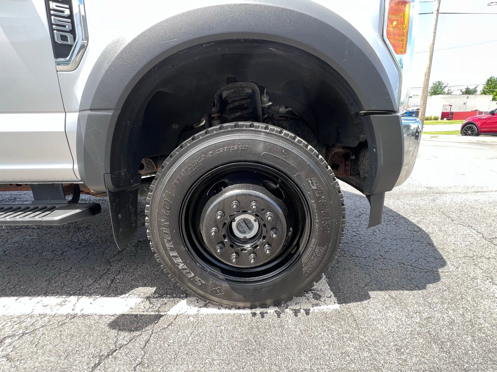 Used 2017 Ford F550 4x4 Regular Cab Super Duty image 15