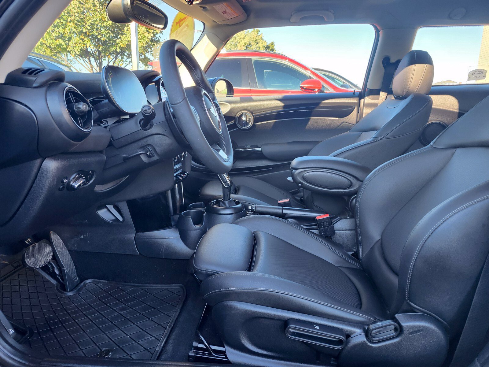Used 2024 MINI Cooper S FWD image 17