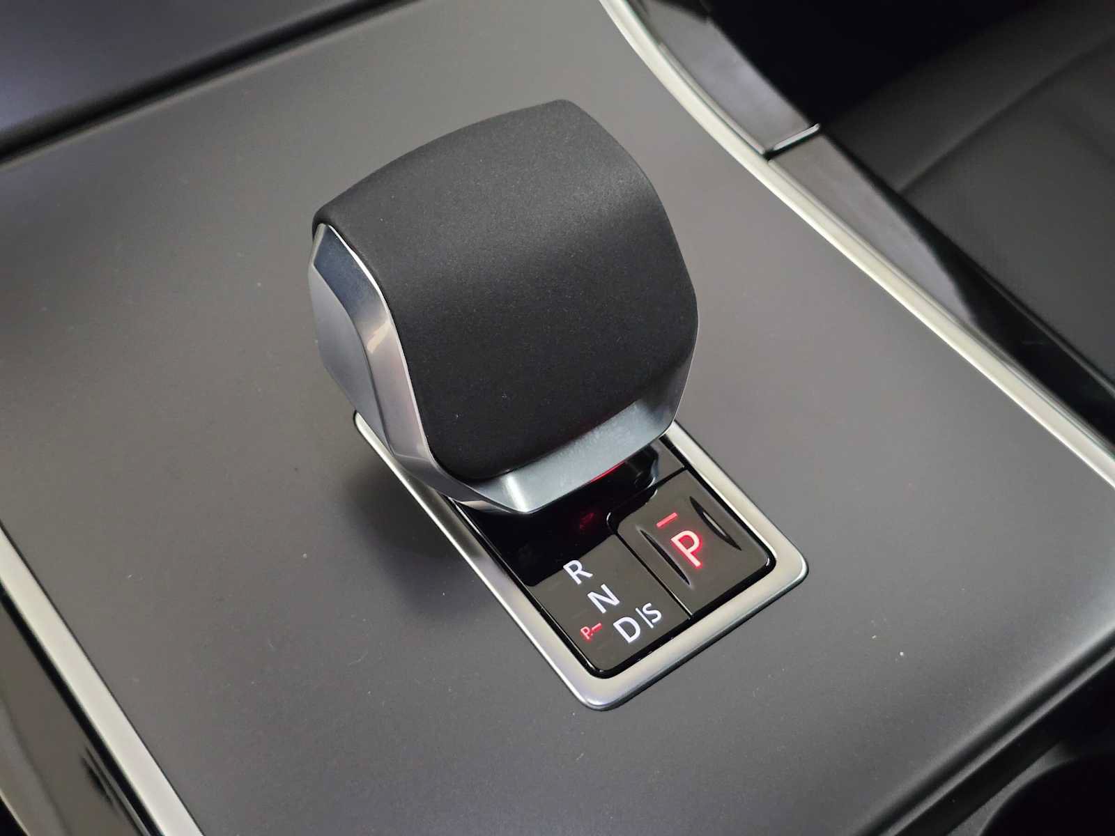 New 2026 Land Rover Range Rover Evoque S AWD/4WD image 33