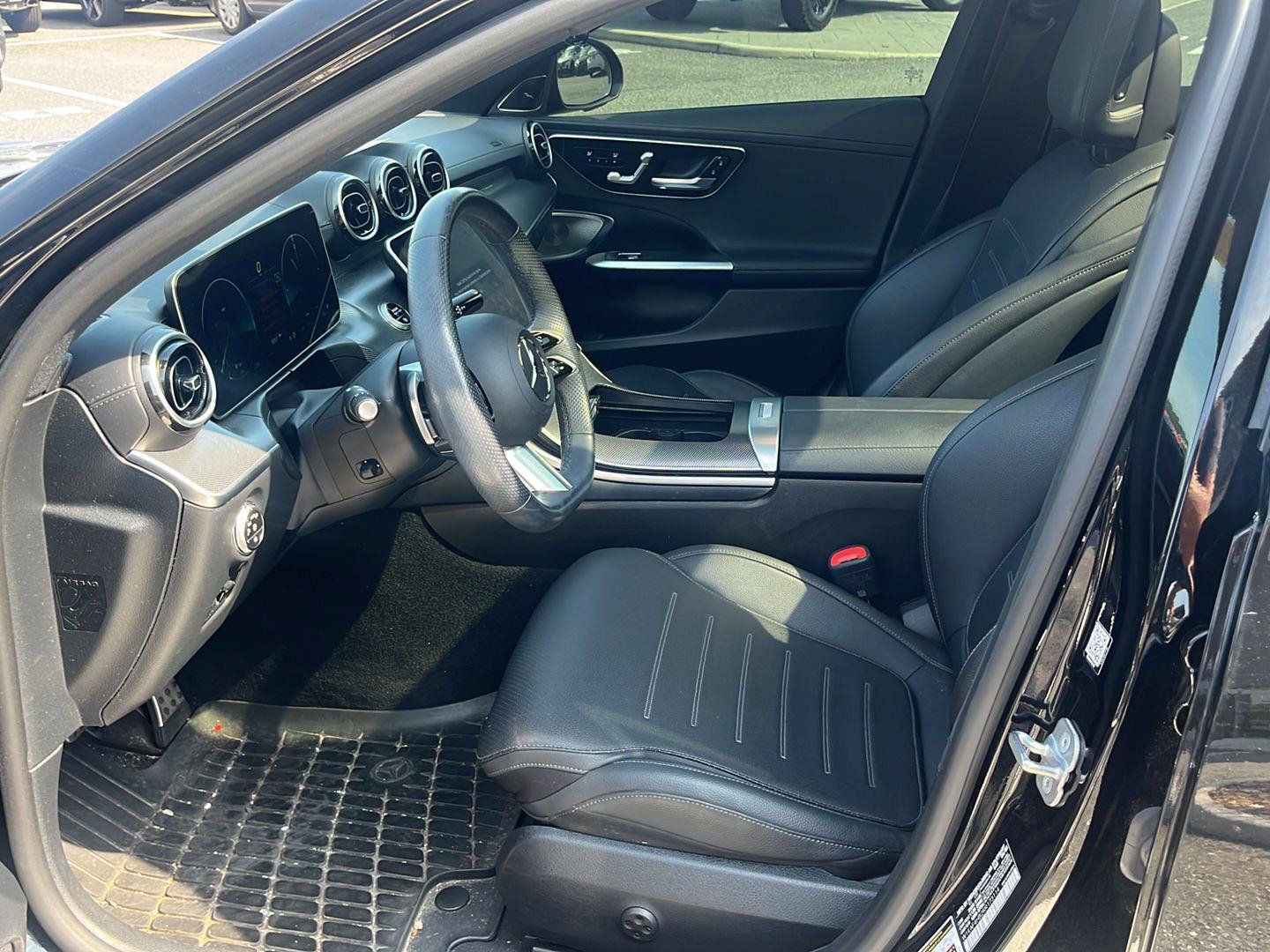 Used 2024 Mercedes-Benz C 300 4MATIC Sedan image 15