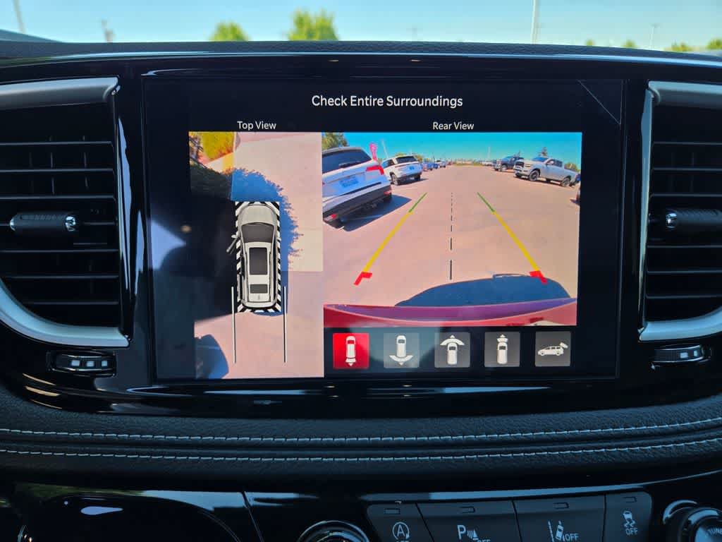 New 2027 Chrysler Pacifica Limited AWD/4WD image 11