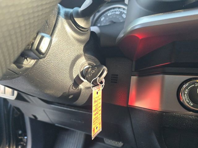 Used 2022 Toyota Tacoma SR5 image 29