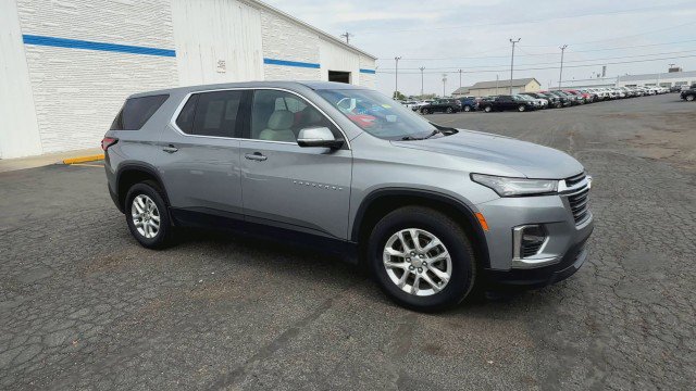 Certified 2023 Chevrolet Traverse LS w/ Safety Package image 2