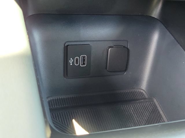 Used 2026 Ford Explorer ST-Line w/ ST-Line Street Pack RWD image 11
