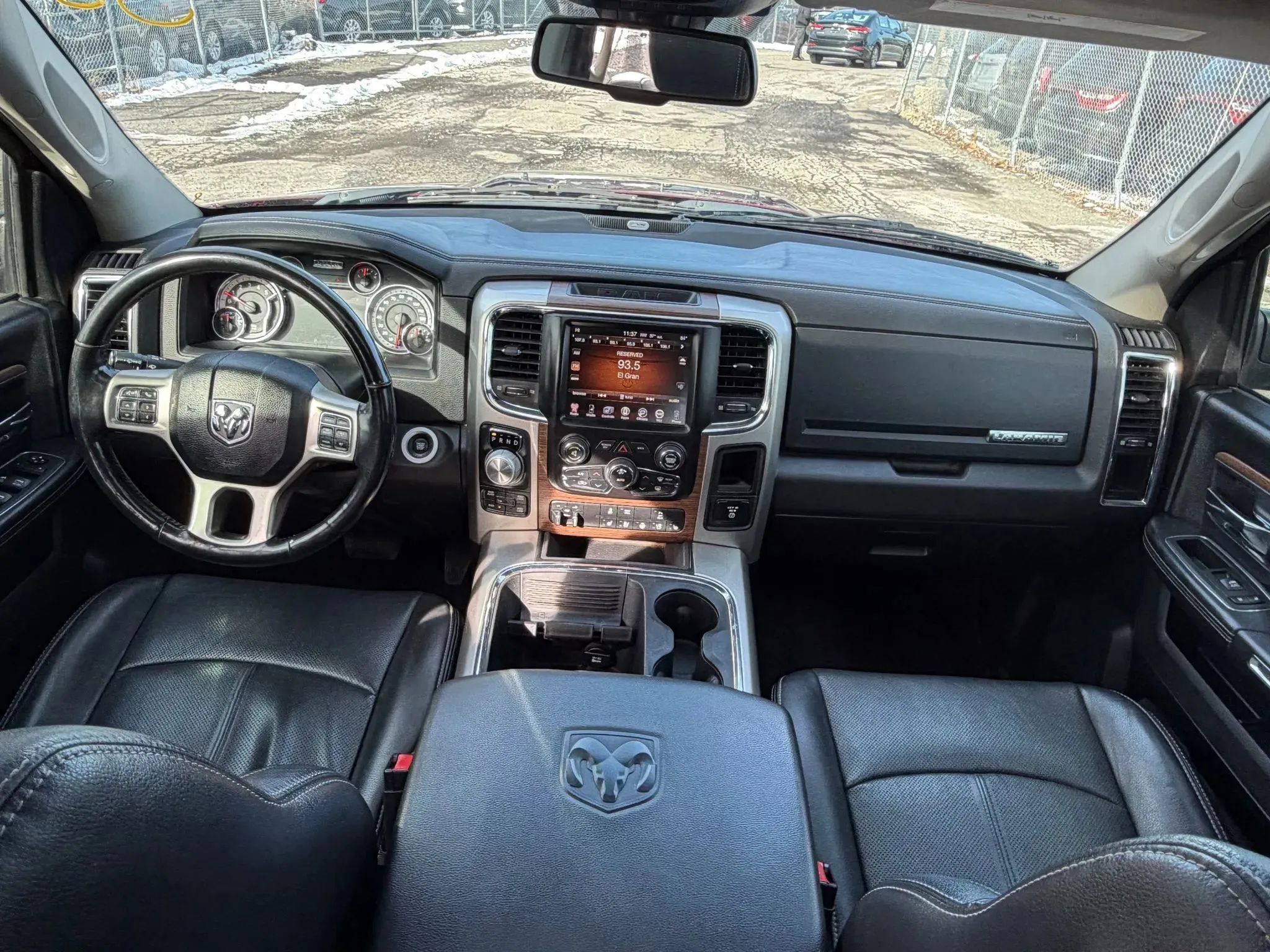 Used 2017 RAM 1500 Laramie image 15