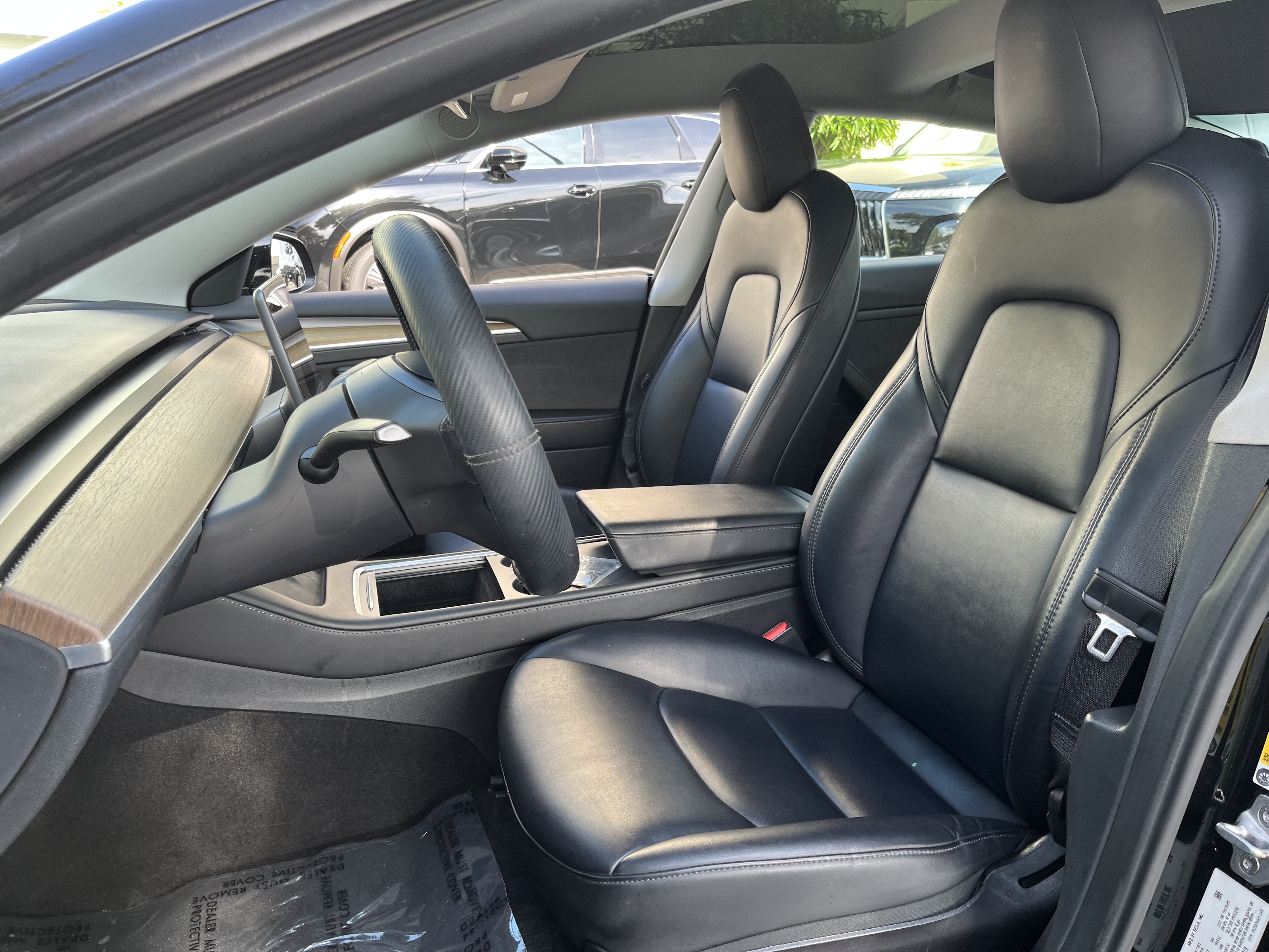 Used 2023 Tesla Model 3 Standard Range RWD image 2