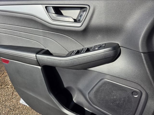 New 2026 Ford Escape Active FWD image 11